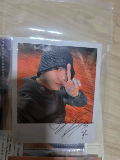 Jungkook I Am Still photocard, polaroid benefit