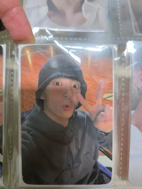 Jungkook I Am Still photocard, polaroid benefit