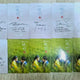 Selling photo cards from the drama "Lovers."