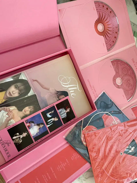 IU Golden Hour DVD