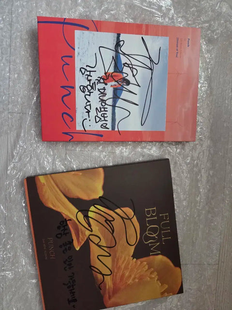 Female solo OST queen Punch, mini album 1st album, 2nd album, autographed, 1st album is not for sale