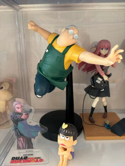 Sakamoto Days figure