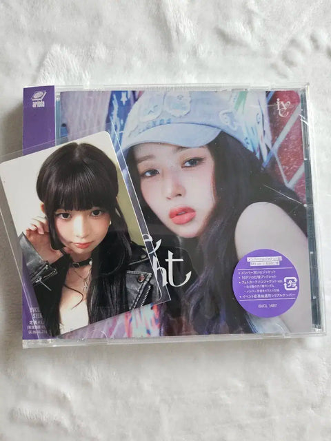 ive IVE BeAlright Violaight Unsealed CD + Rei photocard >_<//@