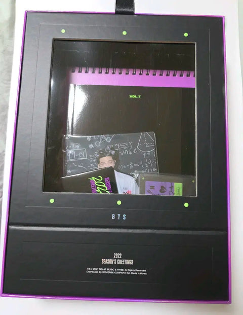 2022 BTS Season's Greetings