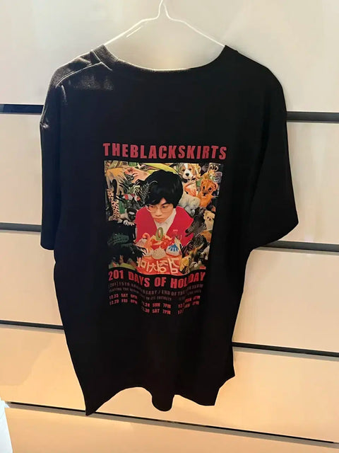 Black Skirts 201 Short Sleeve T-Shirt L