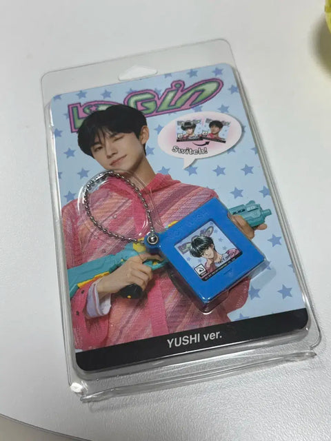 Selling Login Yuyuushi Game Pack Keyring