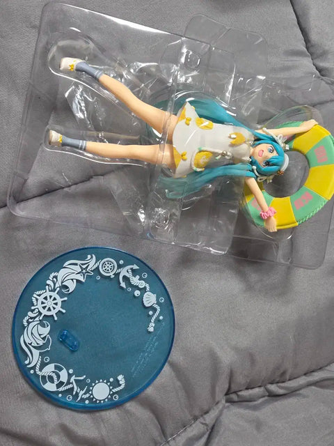 Taito Vocaloid Hatsune Miku Summer Tube Figure Boxed Classic