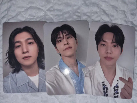 DAY6's very first fan meeting entrance photocard