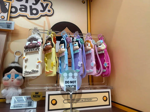 Crybaby SHINY SHINY Card Holder Unopened Random