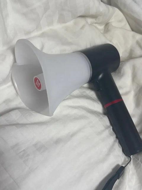The Boyz lightstick heart penis