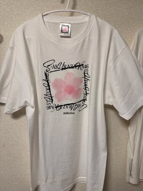 Sakurazaka 5th tour T-shirt