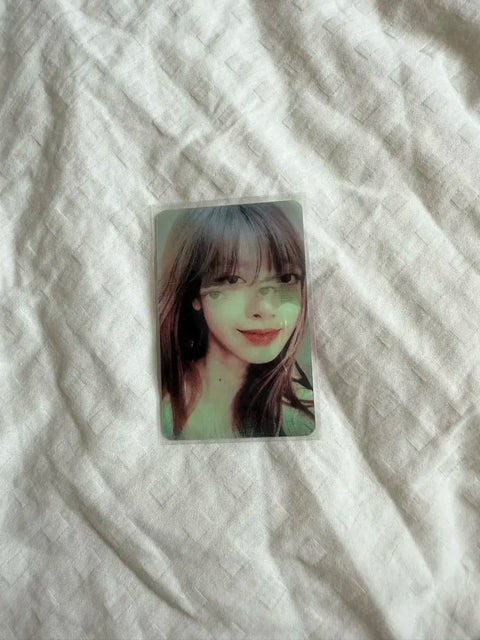 Selling Blackpink concert Blink 1st generation Lisa lenticular photocard.