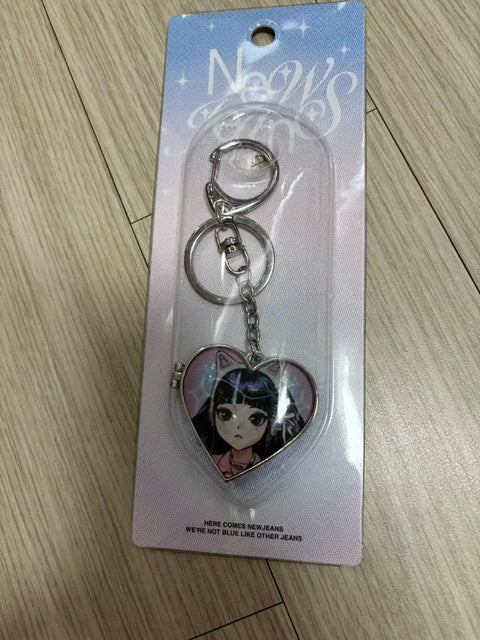 NewJeans Haerin Get Up Metal Mirror Keyring Unopened New Product