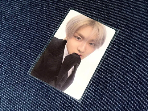 ENHYPEN Weverse version Yang Jungwon photocard