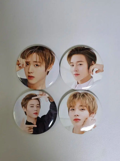 Park Jihoon Forever and J Lab Pin Button Set