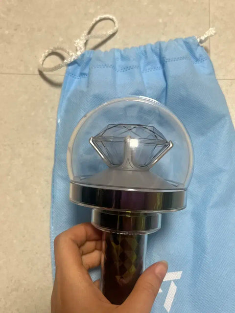 Including shipping) SEVENTEEN light stick Carat Bong for sale.