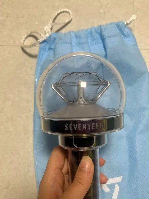 Including shipping) SEVENTEEN light stick Carat Bong for sale.