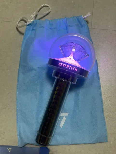 Including shipping) SEVENTEEN light stick Carat Bong for sale.