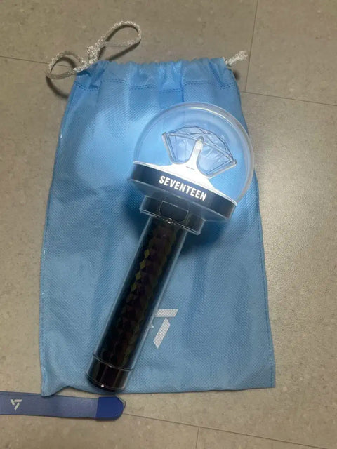 Including shipping) SEVENTEEN light stick Carat Bong for sale.