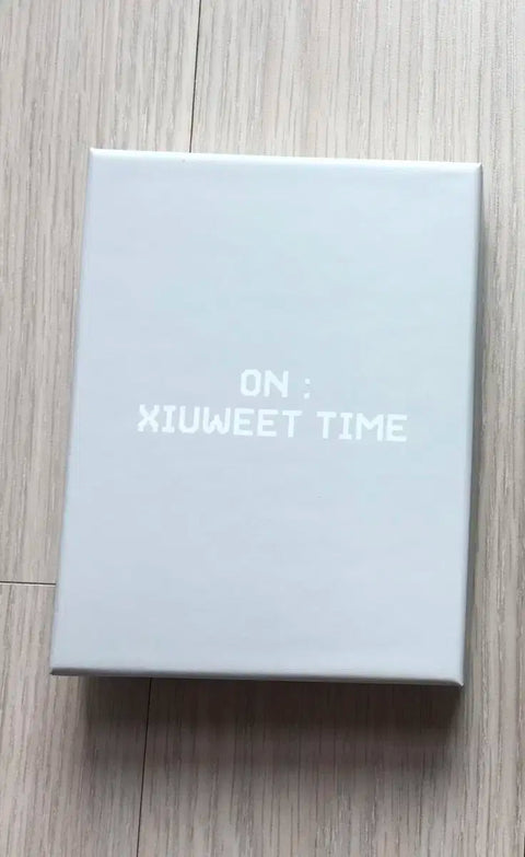 Urgent sale) Xiumin 슈윗타임 (Shuweet Time) bracelet