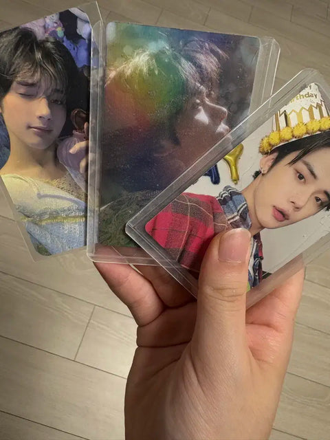 TXT Yeonjun Huening Kai STAYC Seeun photocard