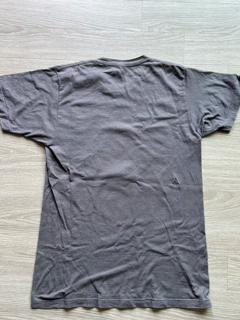 Naruto official merchandise short sleeve, size M.