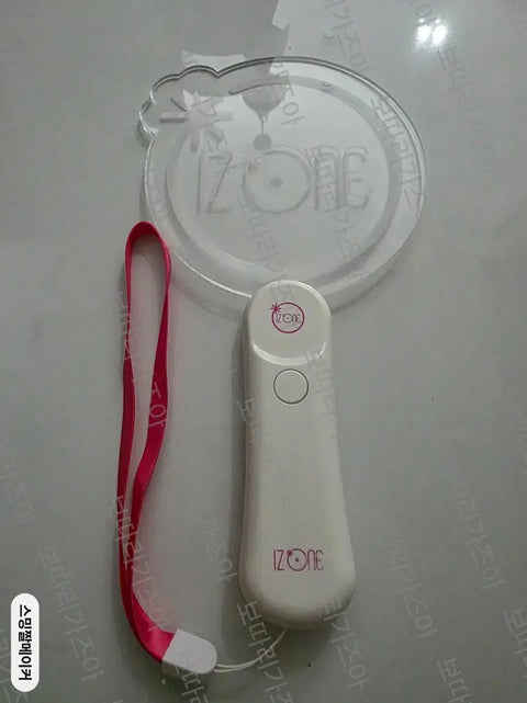IZ*ONE Temporary Acrylic Light Stick Unboxing