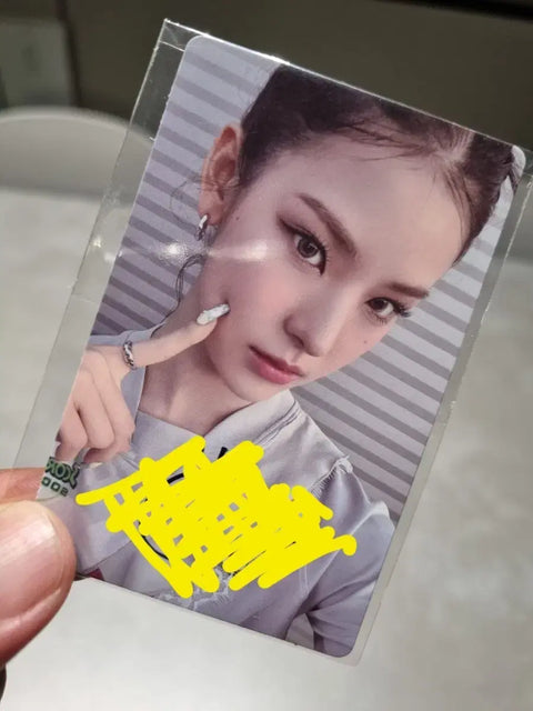 Izuna Mai Autographed Photocard for Sale