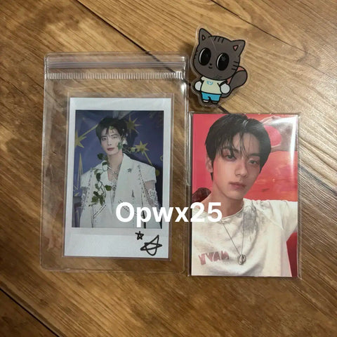 TXT V Live reverse support TOGETHER fansign photocard Taehyun polaroid Dagonyang acrylic clip