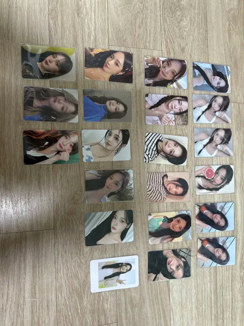 fromis_9 Roh Jisun photocard bundle