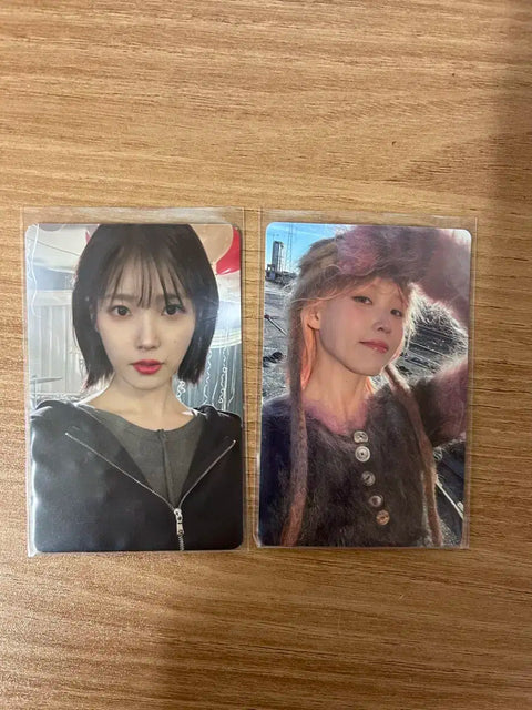 IU photocard bundle!