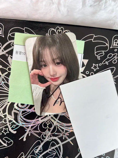 Soundwave SW Unreleased Benefit Wonyoung Signed Photocard Sale