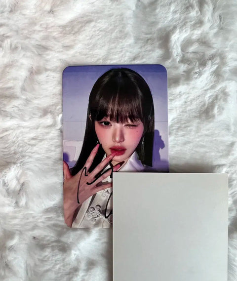 Apple Music Switch Wonyoung Signed Photocard Selling