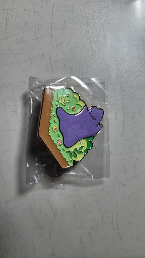 Selling Pokemon Ditto Badge!
