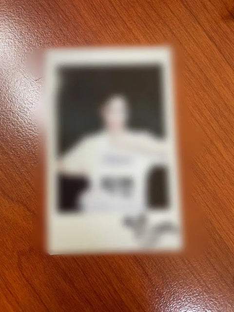 TripleS Jiyeon ISAC Signed Polaroid