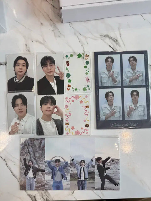 DAY6 Welcome to the Show Cherry Blossom Concert Admission Kit Photocard