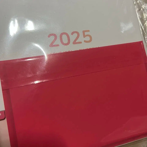 Twozzim Isegye Idol Postcard & Calendar Set