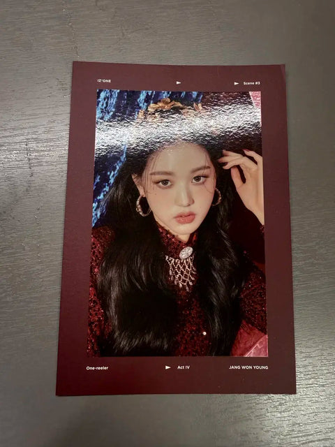 IZ*ONE Jang Wonyoung Postcard