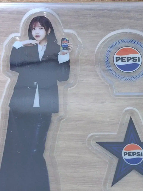 IVE Pepsi Acrylic Stand Yujin