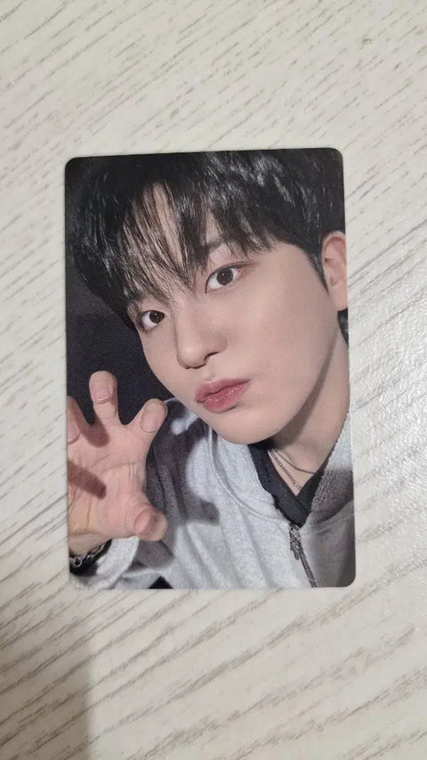 ATEEZ Jongho photocard in your fantasy