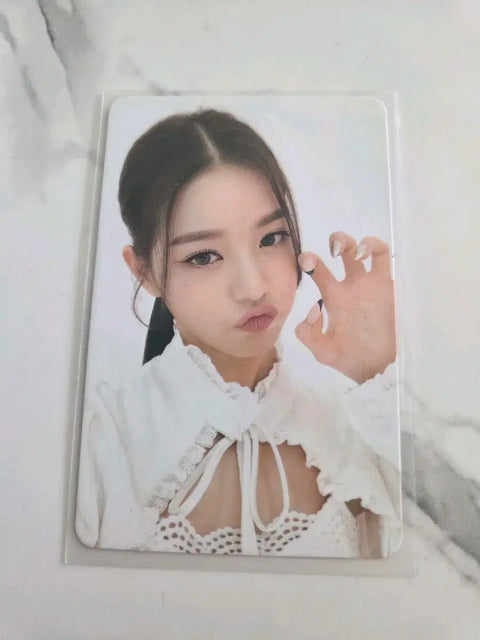 IVE Eleven Version 2 Wonyoung Album Photocard