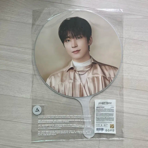 SEVENTEEN Wonwoo Uchiwa Image Picket Unopened