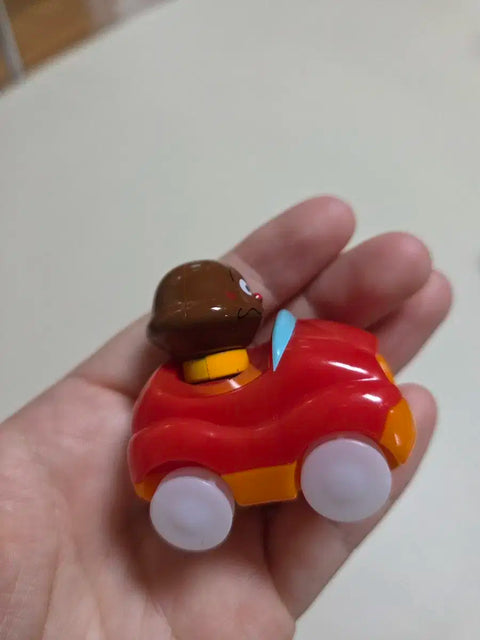 Selling Anpanman, Currypanman car figures. Anpanman gacha, Currypanman gacha.