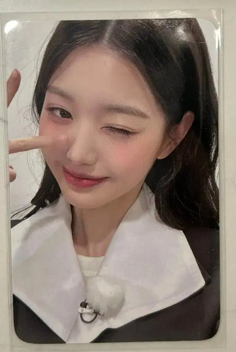 IVE Jang Wonyoung photocard bundle