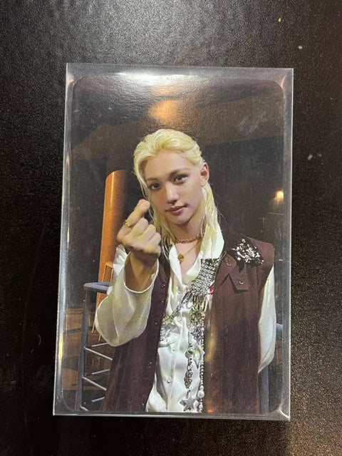 Stray Kids Felix Karma Pop-up QR Photocard