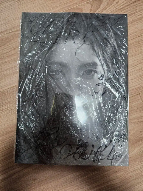 Red Velvet Irene Like a Flower Solo Album Photobook Unopened Album
