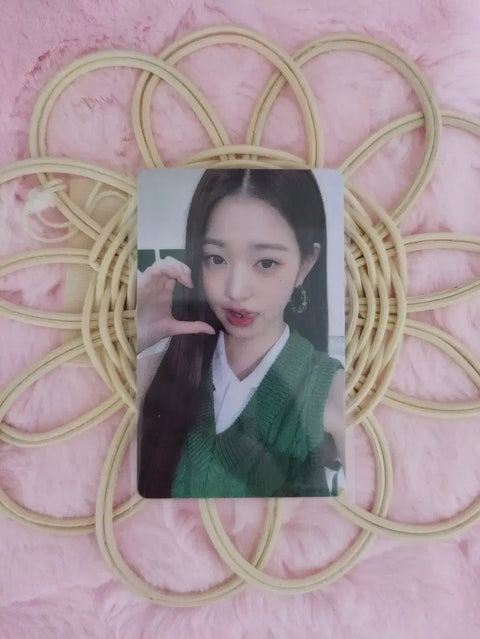 IVE Wonyoung Papa John's photocard for sale!