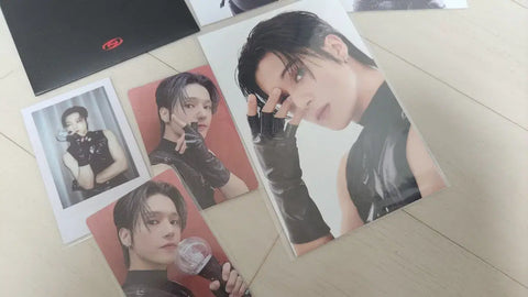 Selling official ATEEZ concert MD Wooyoung.