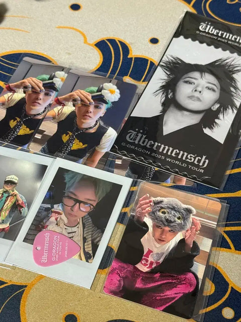 G-Dragon photocard + Tokyo concert pick + phototicket bundle sale