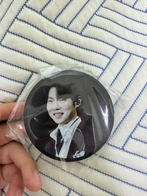 Son Tae-jin hand mirror, new, for sale.